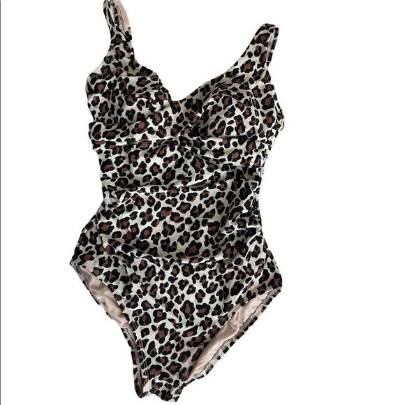 Women's Twist-Front One Piece Swimsuit - Kona Sol - Picture 5 of 5